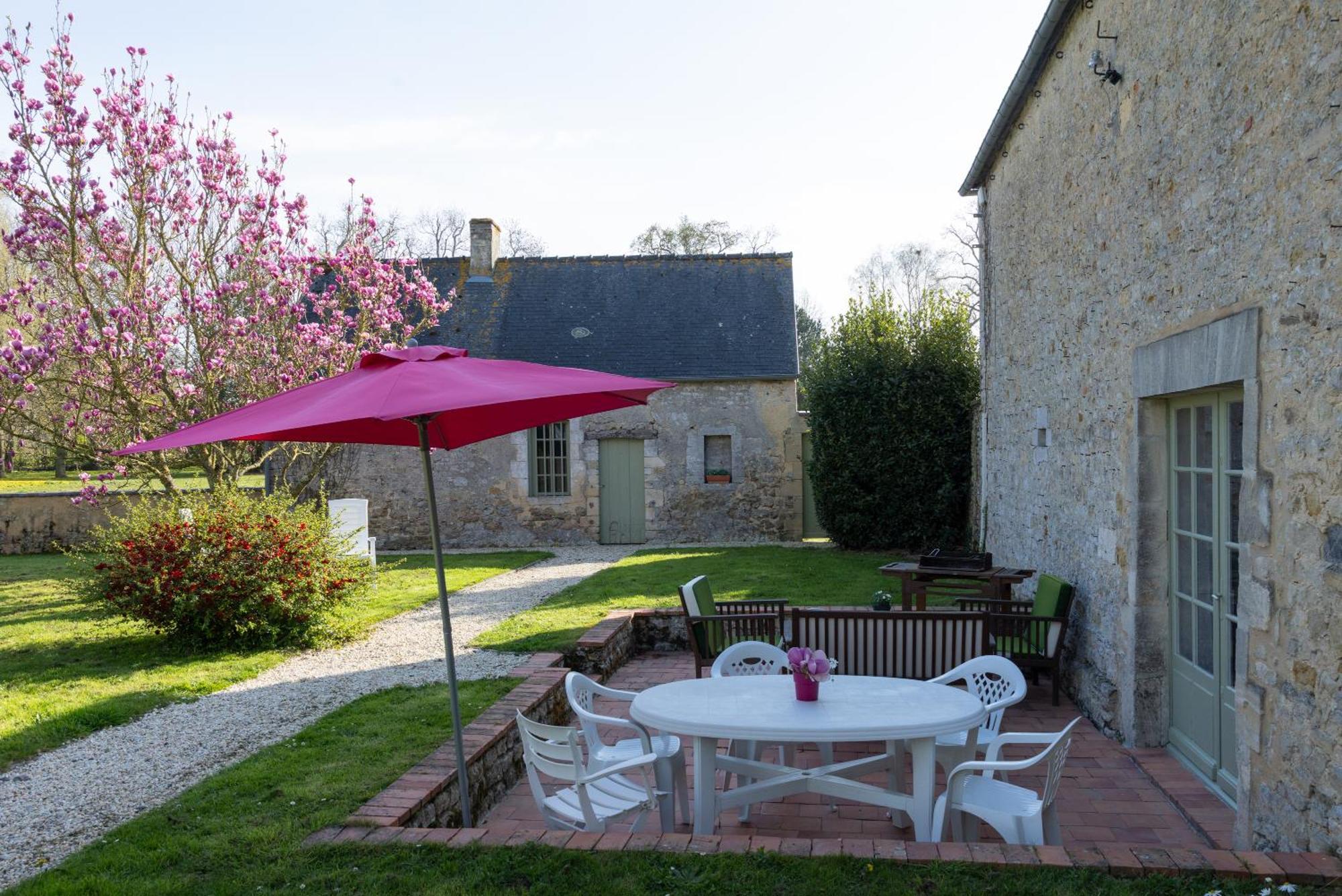 Chateau De Monceaux 5Mn De Bayeux Proche Mer Exterior photo